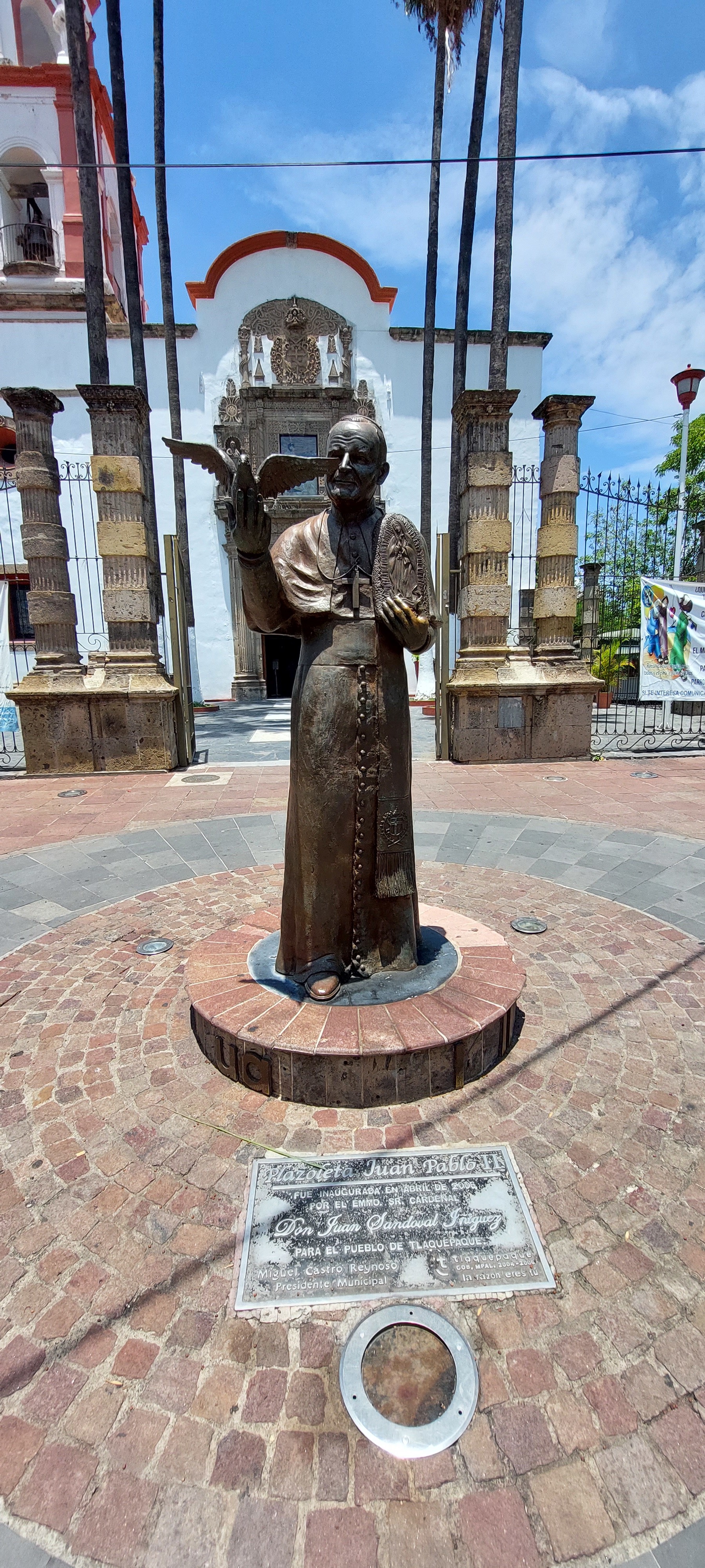 Estatua del Papa Juan Pablo II